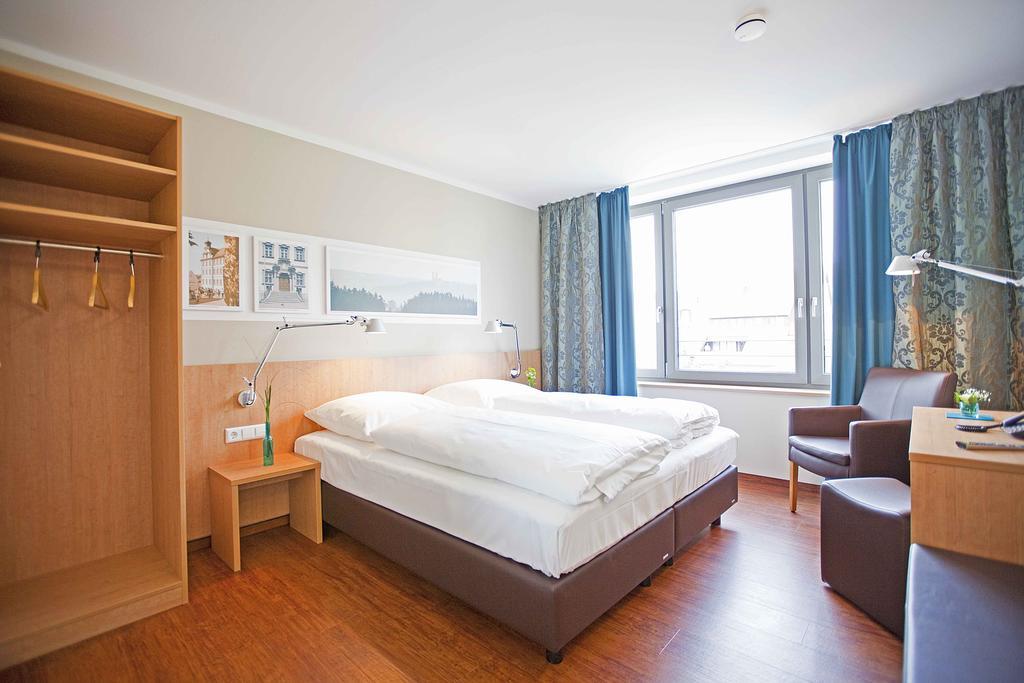 Sebcity Hotel Ellwangen Eksteriør billede
